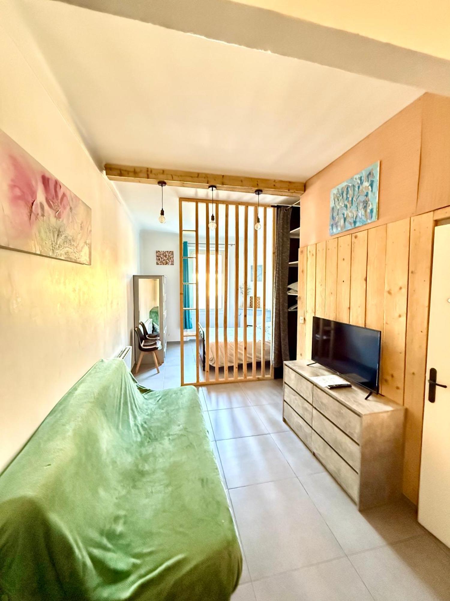Appartement Wood Desing Proche Cannes Le Cannet Bagian luar foto